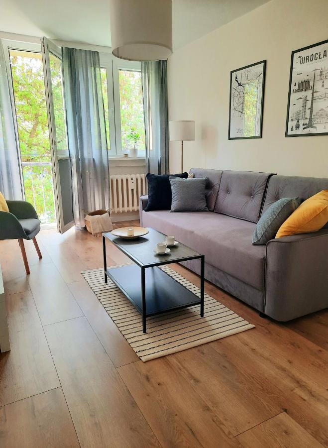 Apartament W Centrum Wroclawia Apartment Exterior foto